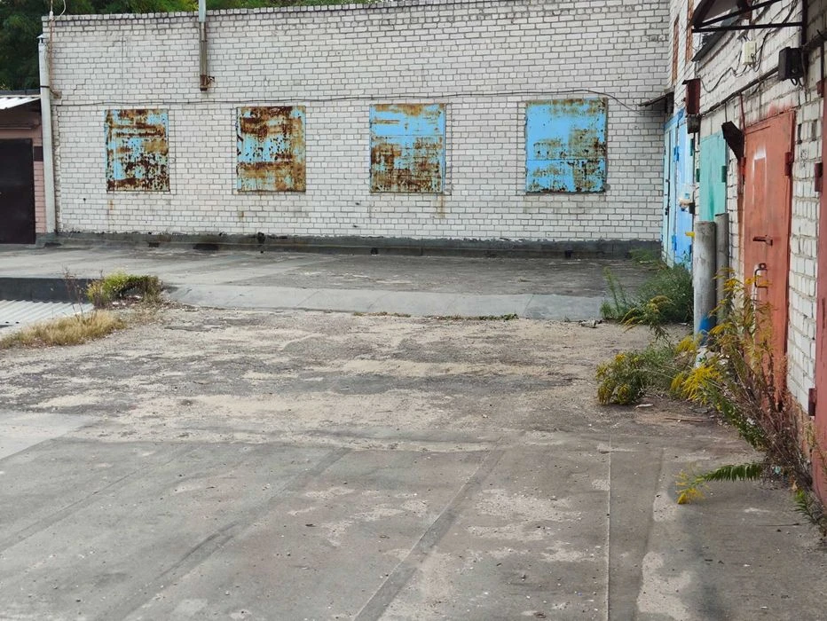 Продам  гараж в ГСК  Планер Левобережный  3 ТОРГ