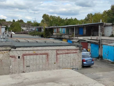 Продам  гараж в ГСК  Планер Левобережный  3 ТОРГ