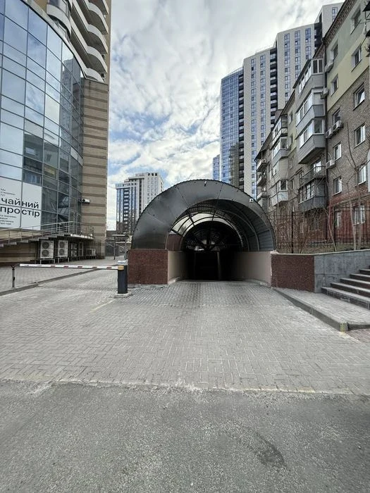 Продам паркинги Карла Маркса 5 ЖК Магнат