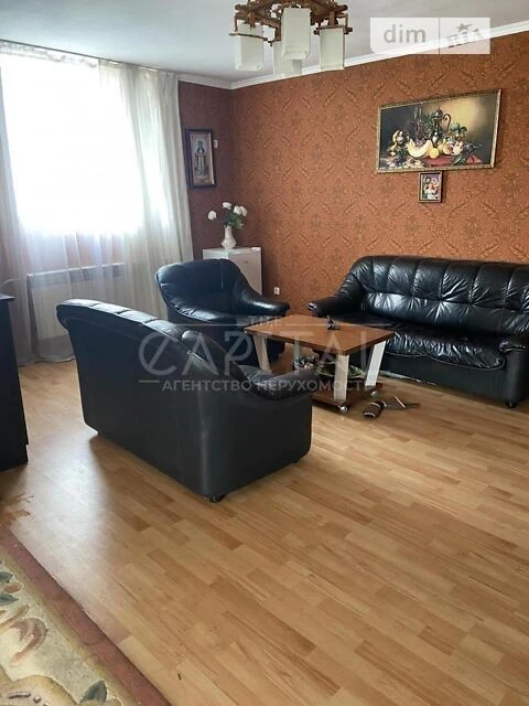 Довгострокова оренда будинку від посередника на вул. Садова