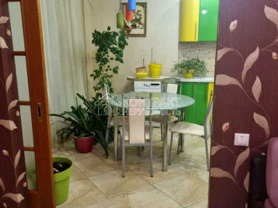 Apartment. Kharkiv, Myroslava Mysly St. (Tsilinogradska)