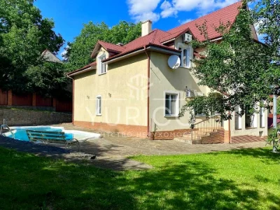 Будинок. Київ, Монтажників вул.