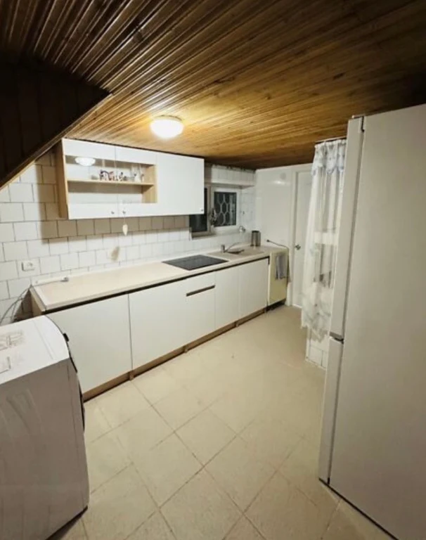 Оренда будинку 185 м², 3-я Набережна вул.