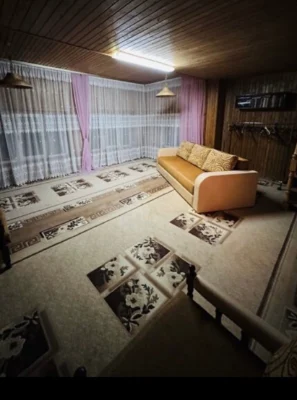 Оренда будинку 185 м², 3-я Набережна вул.