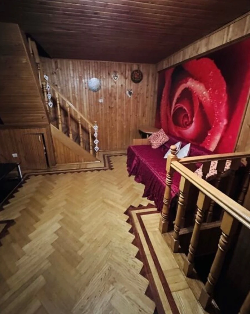 Оренда будинку 185 м², 3-я Набережна вул.
