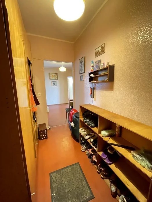 3-room apartment with renovation 87 sq. m, Revutskoho 13, Darnytskyi district