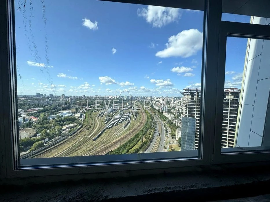 For sale 3-room apartment in the Manhattan city residential complex, KPI