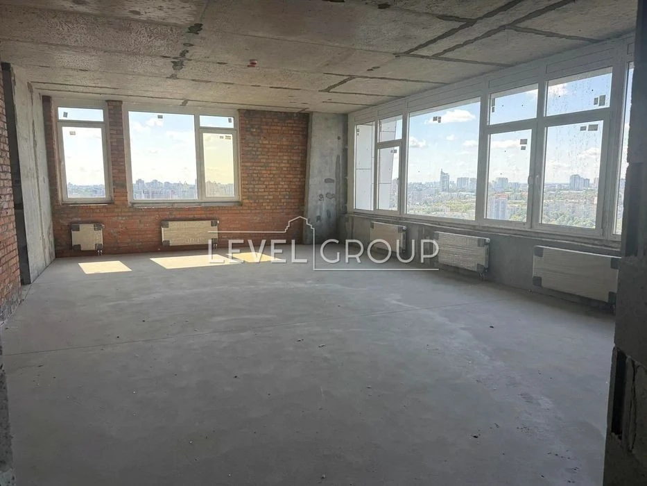 For sale 3-room apartment in the Manhattan city residential complex, KPI