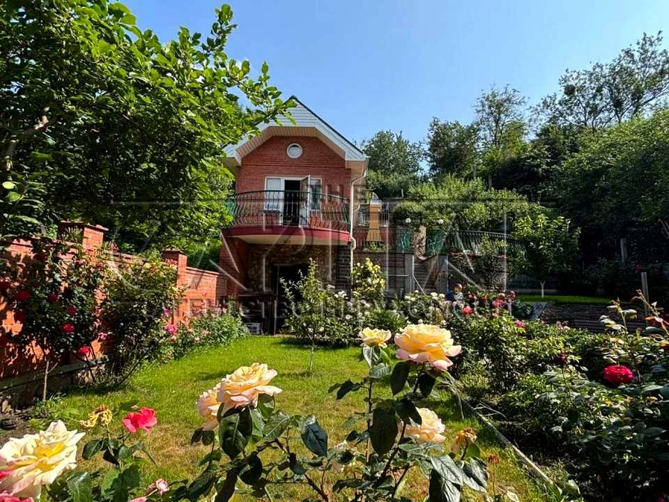 Будинок. Київ, Ломаківська вул. (Мічуріна)