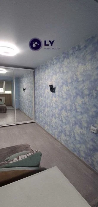 Продам 2к квартиру в Индустриальном районе
