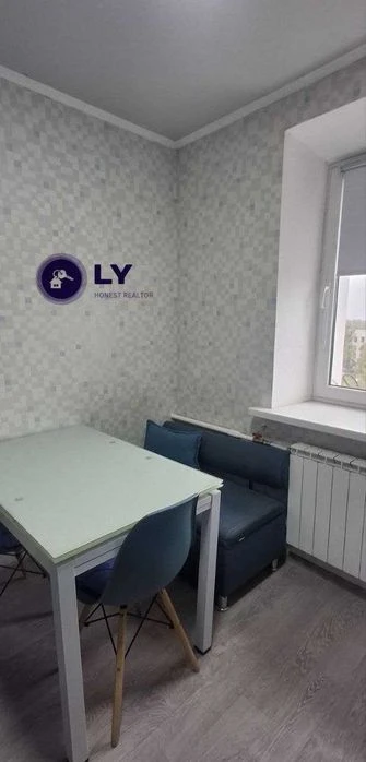 Продам 2к квартиру в Индустриальном районе