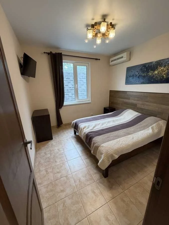 Оренда будинку 290 м², 1-й Садовий пров., 10А