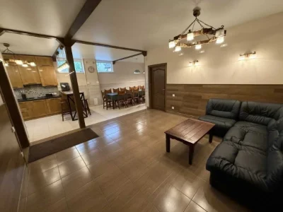Оренда будинку 290 м², 1-й Садовий пров., 10А