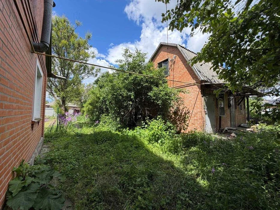 ЗНИЖЕННЯ ЦІНИ! Продам будинок у Полтаві із земельною ділянко