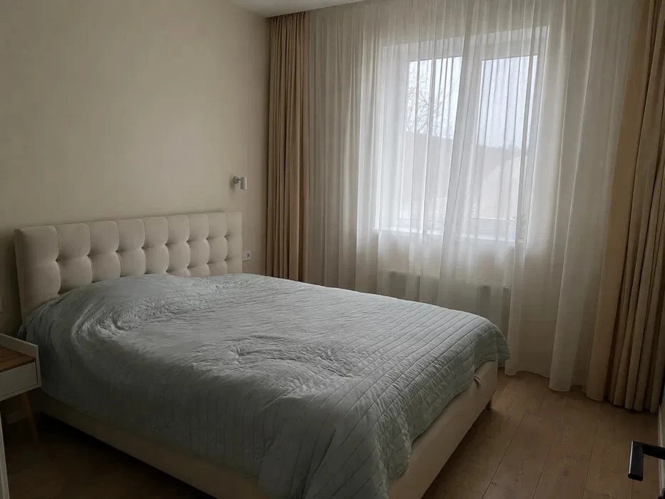 Оренда будинку 135 м², Леся Курбаса просп.