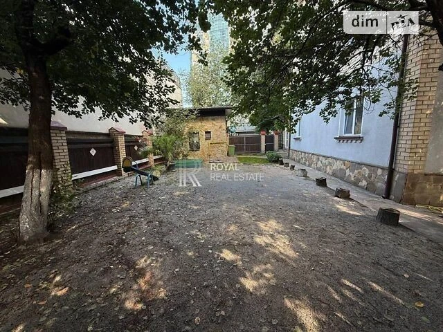 Довгострокова оренда будинку від посередника на вул. Звірине