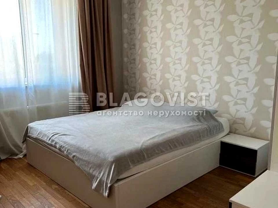 Будинок. Київ, дал