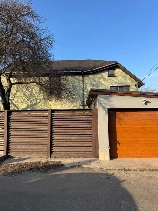 Оренда будинку 110 м², Орхідейна вул.