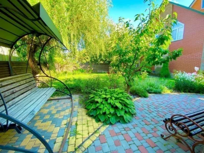Оренда будинку 200 м², 95-а Садова вул.