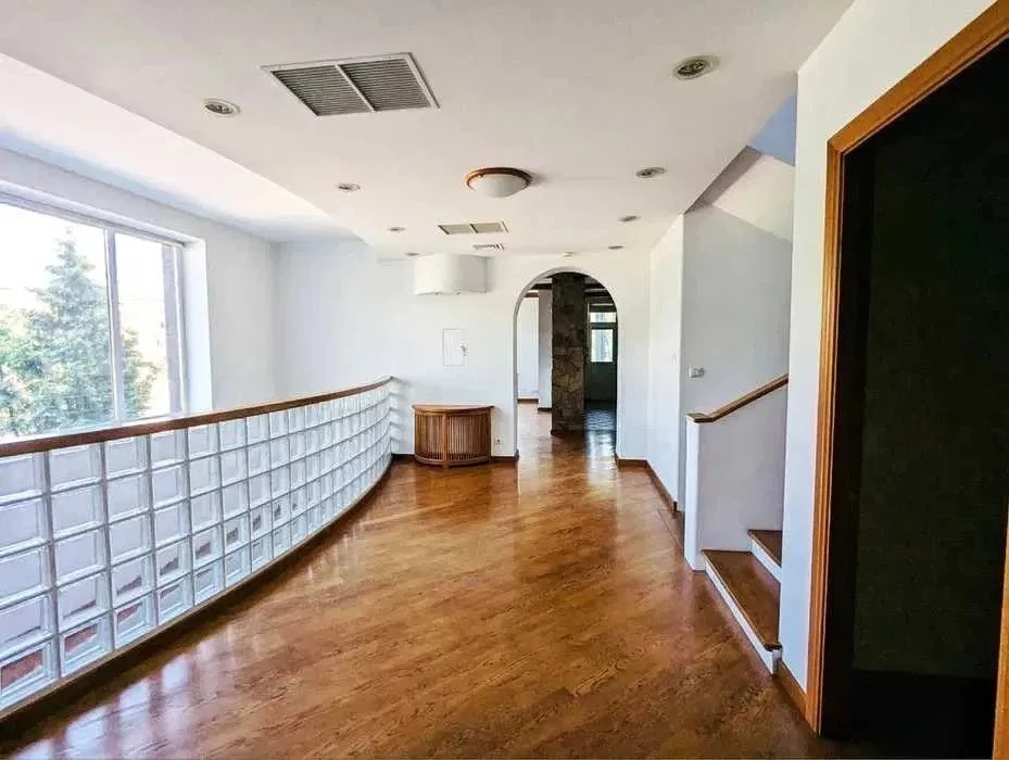 Оренда будинку 500 м², Старонаводницька вул.