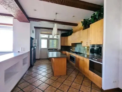 Оренда будинку 500 м², Старонаводницька вул.