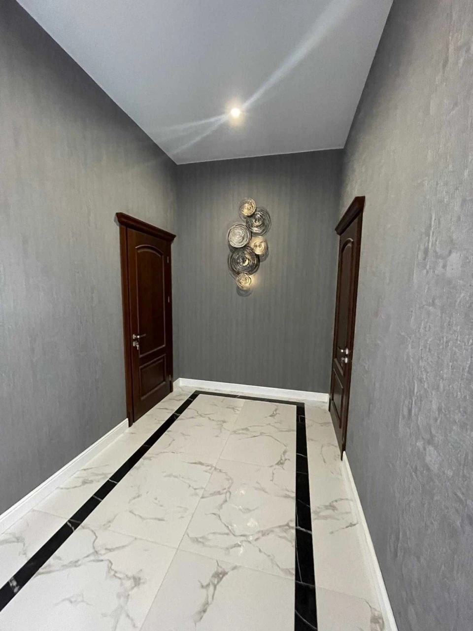 Оренда будинку 500 м², Фісташкова вул.
