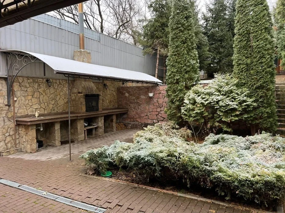 Оренда будинку 415 м², Кучмин Яр вул.