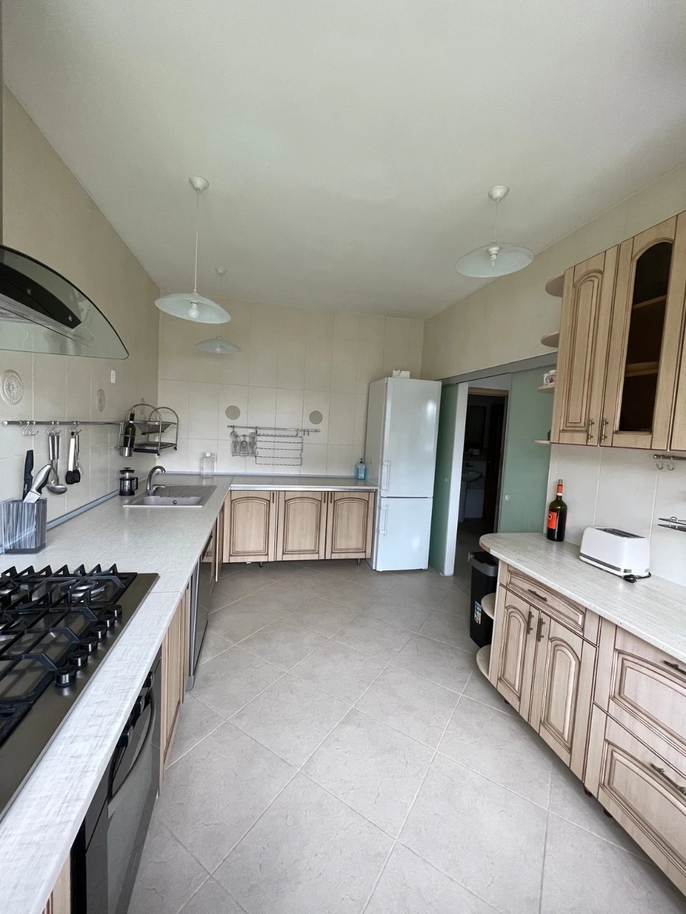 Оренда будинку 475 м², Добрий Шлях вул.