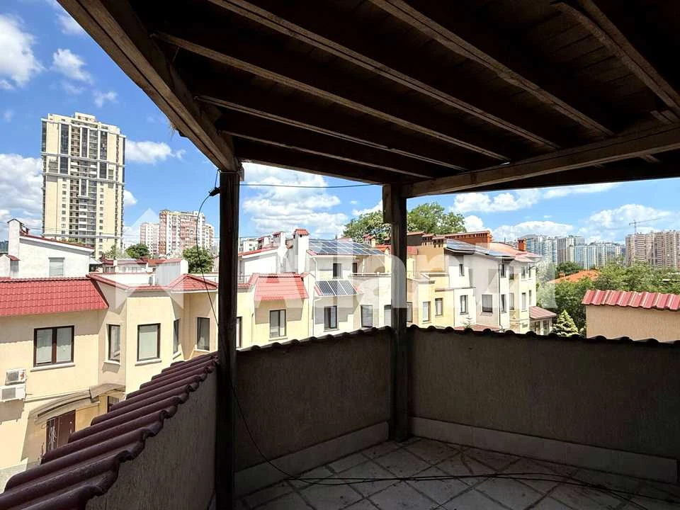 Дом. Одесса, Педагогическая ул.