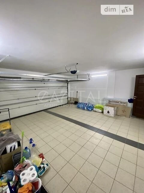 Довгострокова оренда будинку від посередника з гаражем на ву