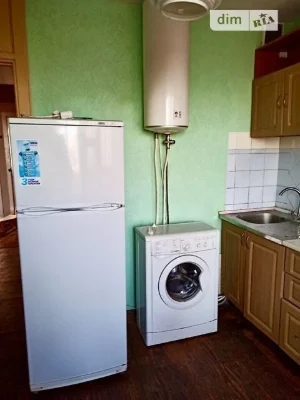 Продаж 3к квартири 71.7 кв. м на вул. Героїв полку АЗОВ 7А •