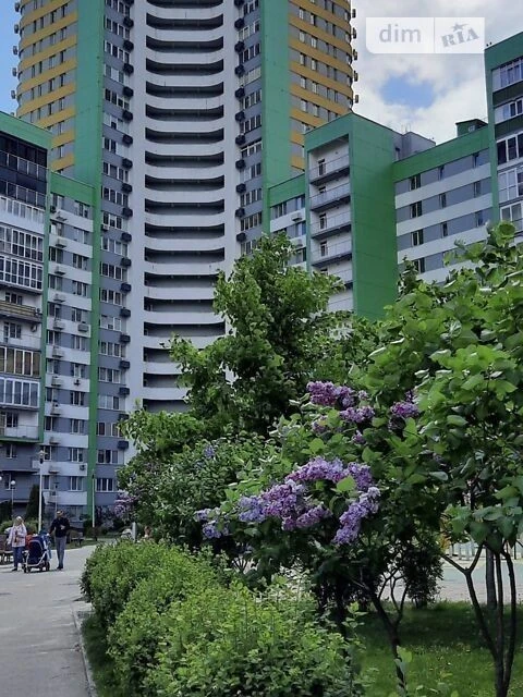 Продаж 1к квартири 51.2 кв. м на вул. Вишгородська 45 • ID 3