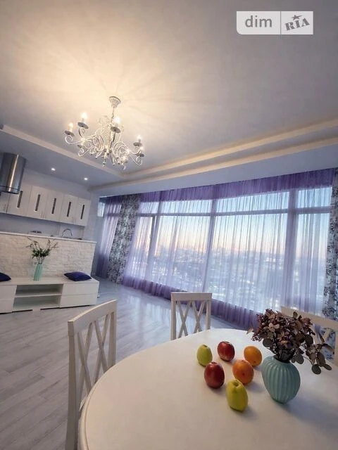 Продаж 1к квартири 51.2 кв. м на вул. Вишгородська 45 • ID 3