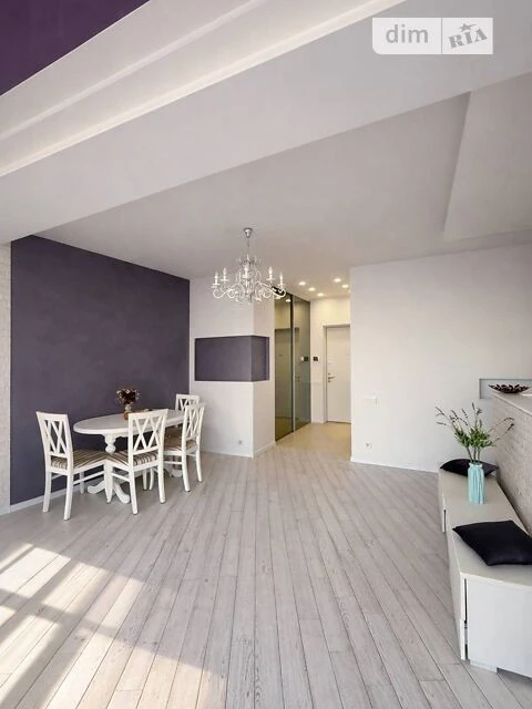 Продаж 1к квартири 51.2 кв. м на вул. Вишгородська 45 • ID 3