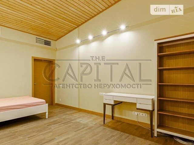 Довгострокова оренда будинку від посередника з гаражем на ву