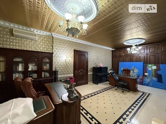 Довгострокова оренда будинку від посередника на вул. Євгена