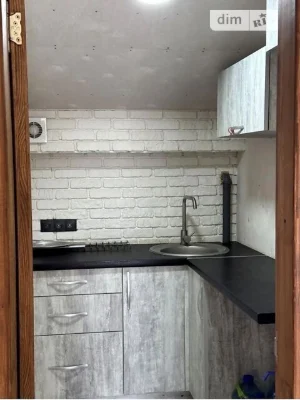 Довгострокова оренда будинку, від посередника на вул. 192-а