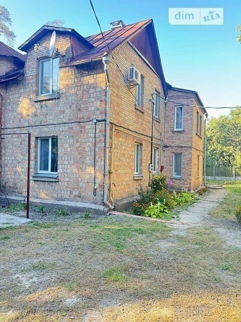Довгострокова оренда частини будинку від посередника на вул.