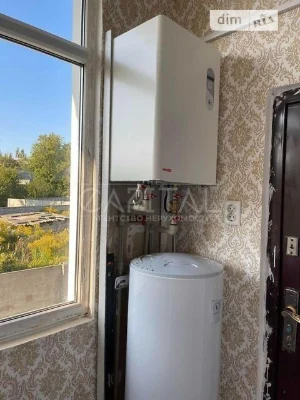 Довгострокова оренда частини будинку від посередника на вул.