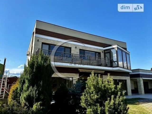 Довгострокова оренда будинку від посередника з балконом на 1