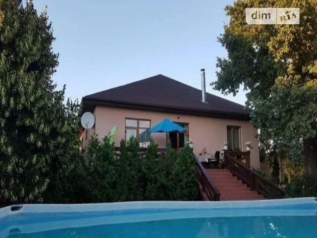 Довгострокова оренда будинку від посередника на вул. Луки До