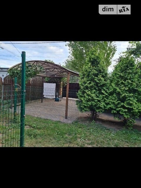 Довгострокова оренда будинку від власника з верандою на вул.
