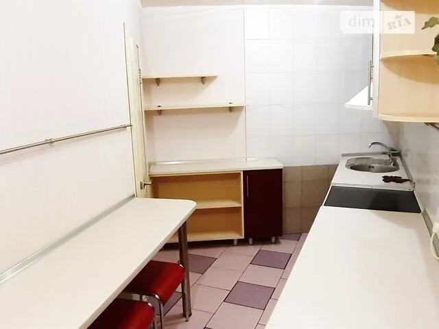 Довгострокова оренда частини будинку від посередника на вул.