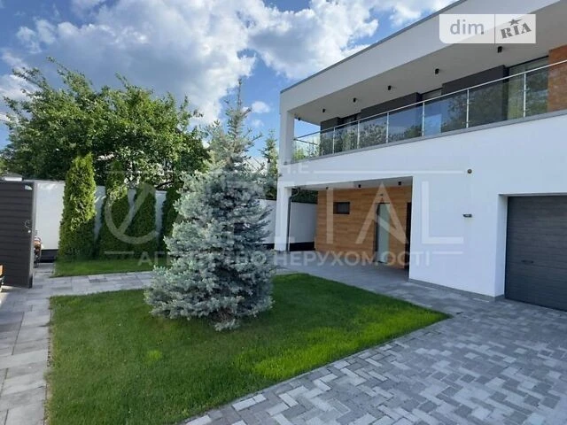 Довгострокова оренда будинку від посередника з верандою на в