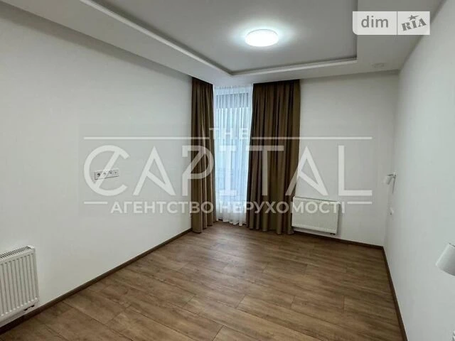 Довгострокова оренда будинку від посередника з верандою на в