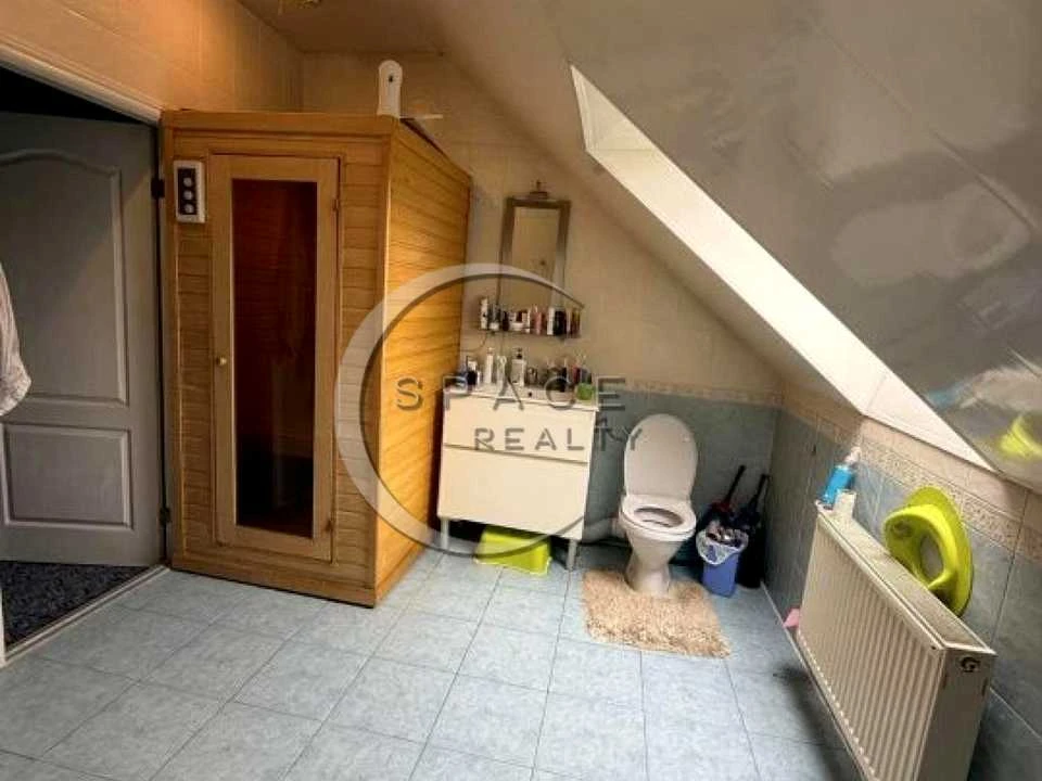Будинок. Київ, Американська