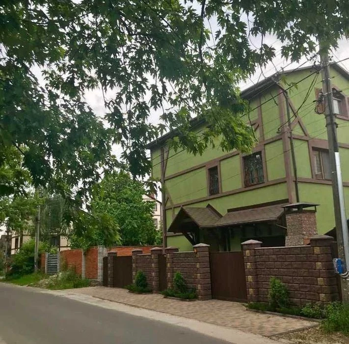 Оренда будинку з підвалом в Києві, Ялинкова, м Бориспільська