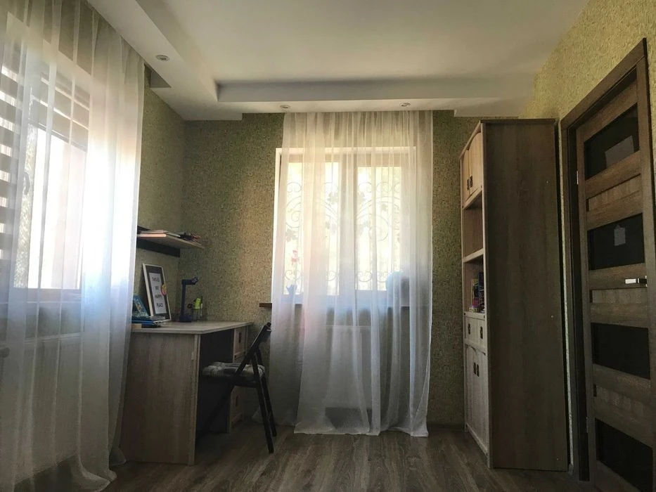 Оренда будинку з підвалом в Києві, Ялинкова, м Бориспільська
