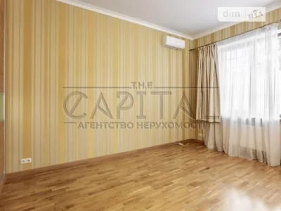 Довгострокова оренда будинку від посередника на вул. Черняхо