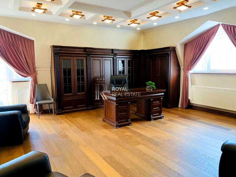 Будинок. Київ, Георгія Горюшка вул.